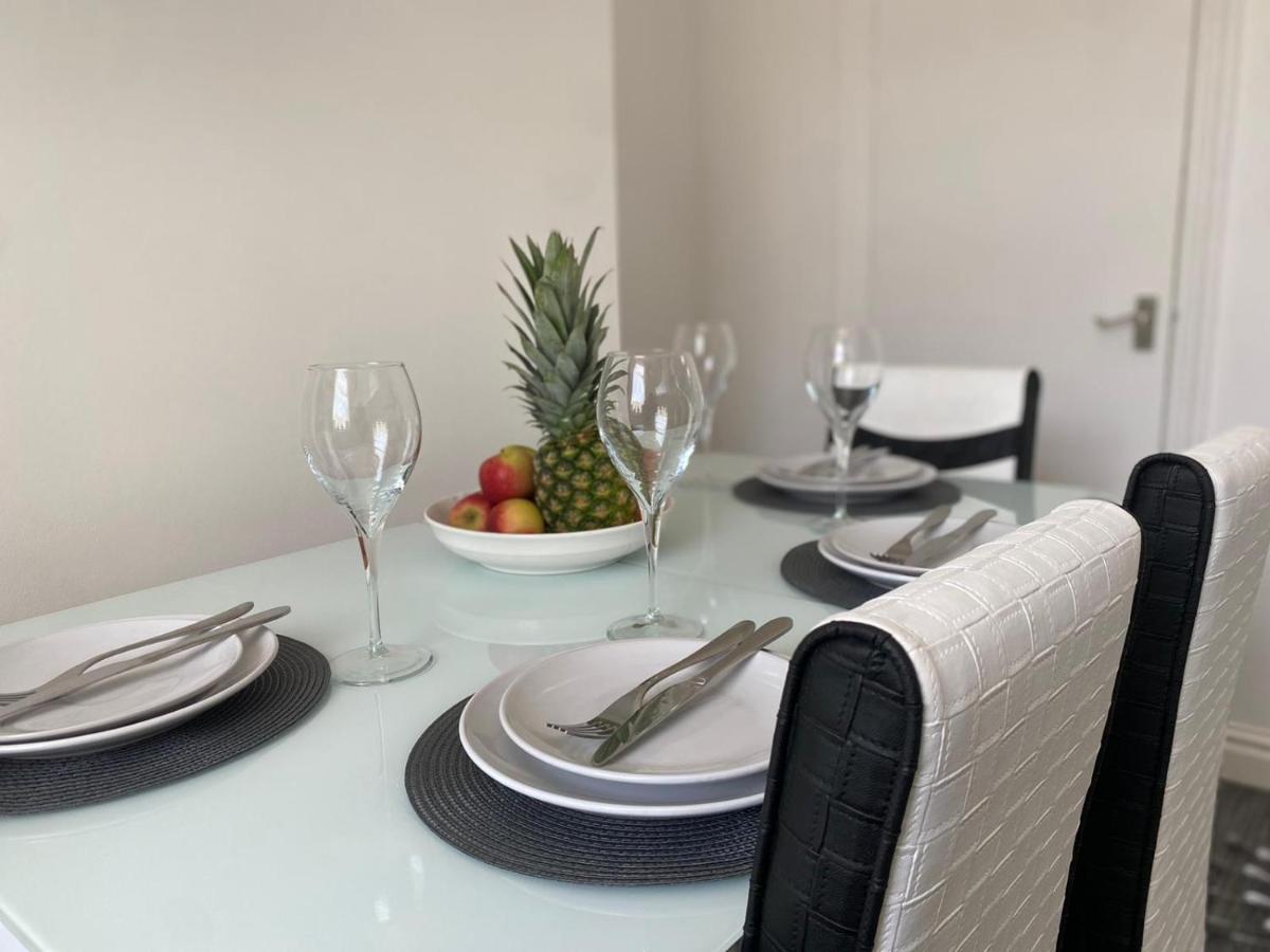 Cosy Cheerful 2 Bedrooms Near Piccadilly, Etihad Stadium Sleeps Up To 5 Manchester Extérieur photo